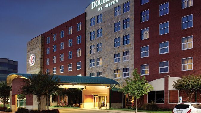 Doubletree By Hilton Dallas-Farmers Branch Exterior photo